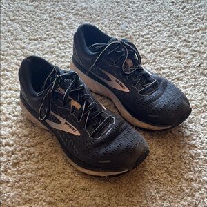 Brooks Ghost 13 Women Running Shoes 9 WIDE